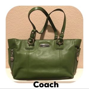Vintage COACH handbag.